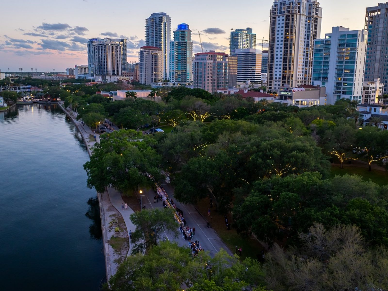 Longest table event on the coast of St. Petersburg Florida.